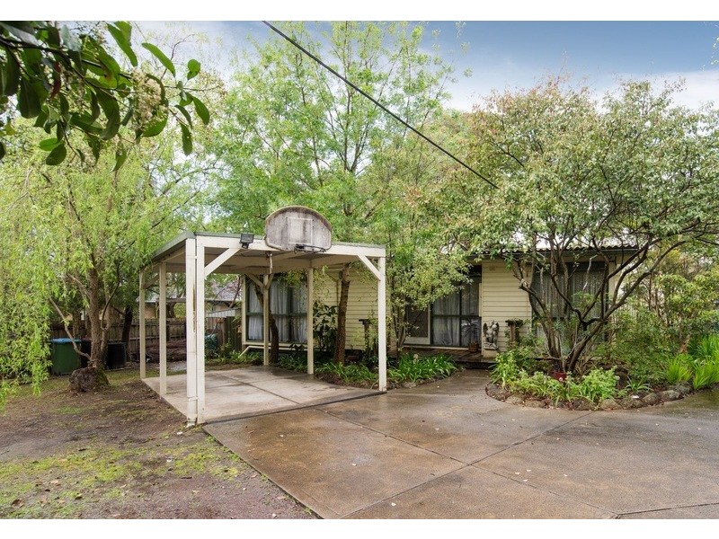 1/32 Sherlock Road, Croydon VIC 3136