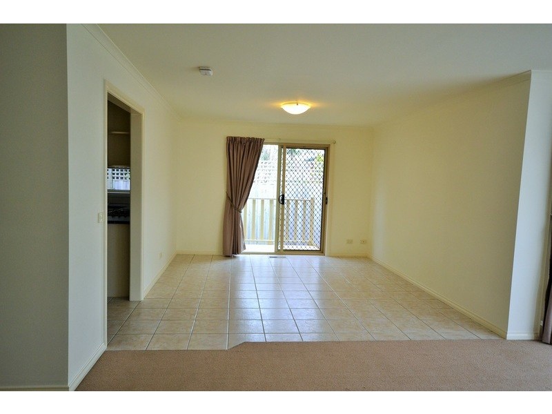 20a Dryden Concourse, Mooroolbark VIC 3138