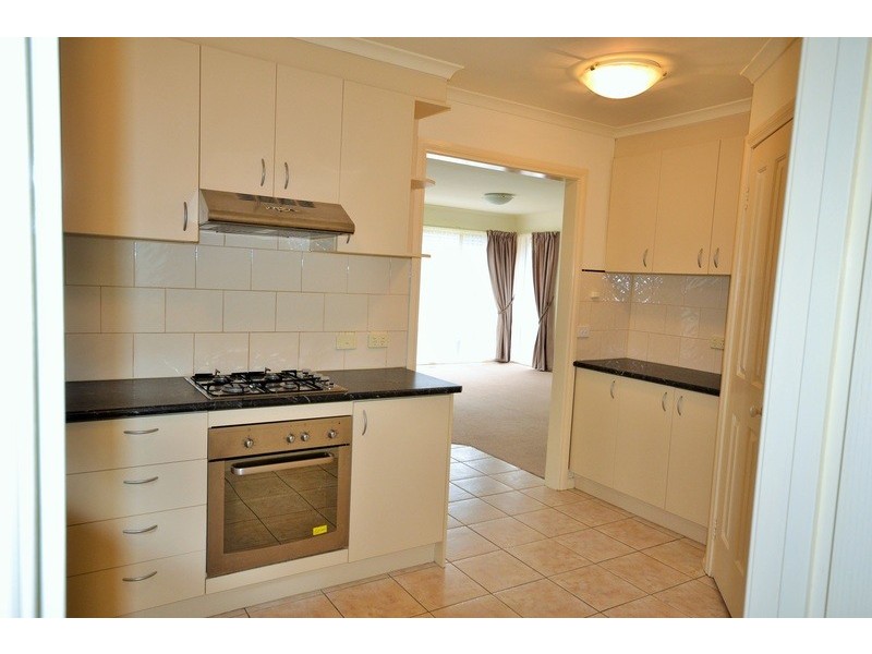 20a Dryden Concourse, Mooroolbark VIC 3138