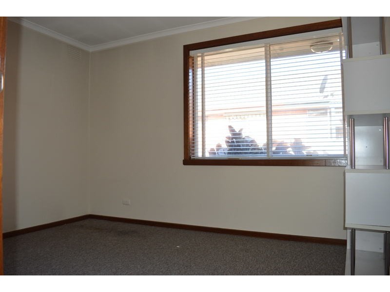 8/65 Hewish Road, Croydon VIC 3136