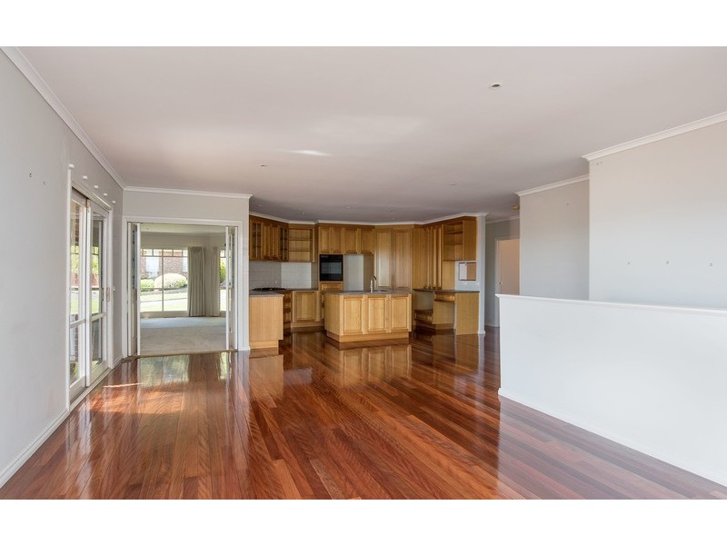 38 Partridge Way, Mooroolbark VIC 3138