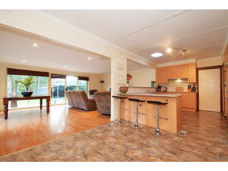 42 Fernhill Road, Mount Evelyn VIC 3796