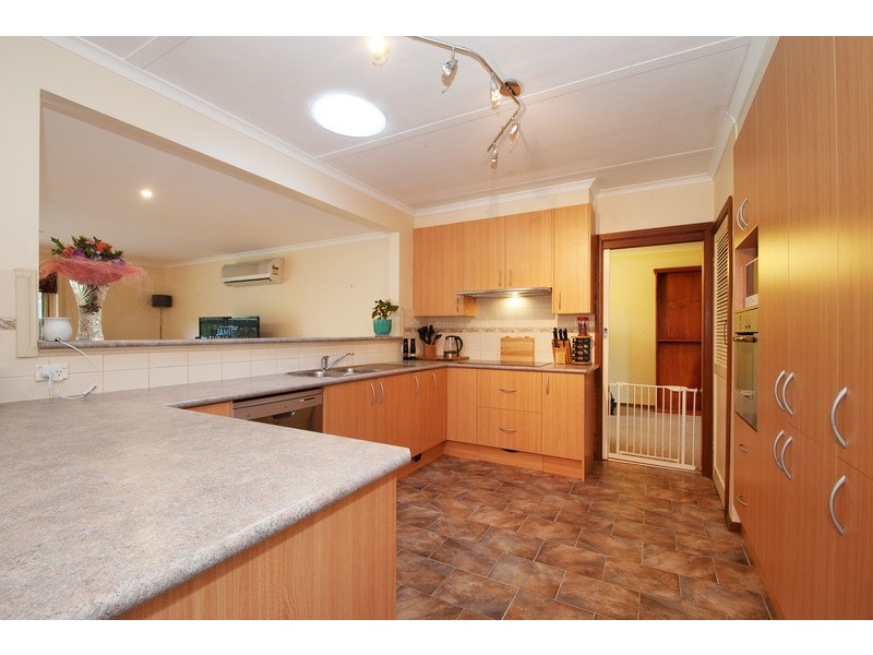 42 Fernhill Road, Mount Evelyn VIC 3796