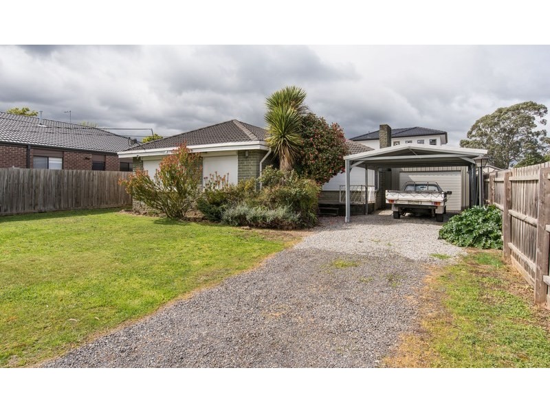 85 Adele Avenue, Ferntree Gully VIC 3156