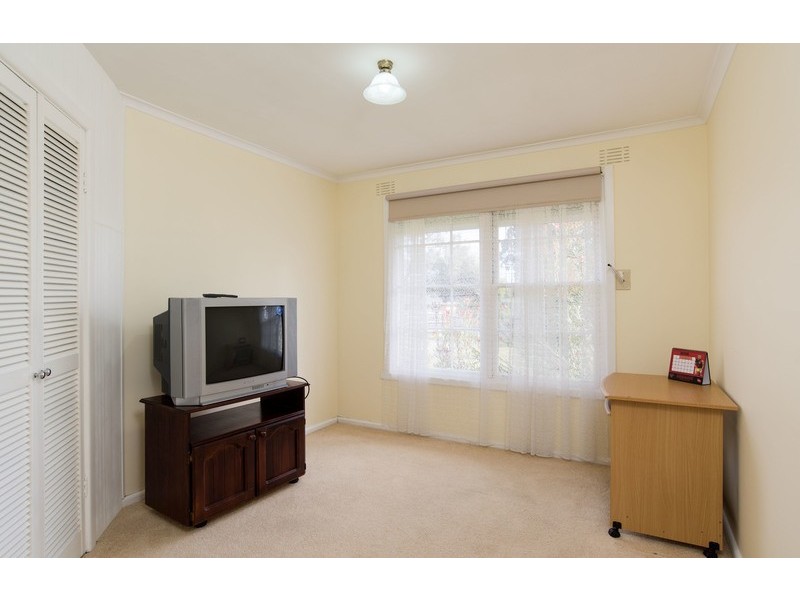 85 Adele Avenue, Ferntree Gully VIC 3156