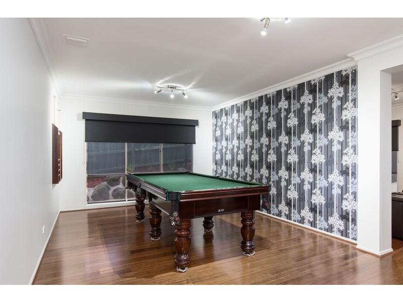 27 Yarra Valley Boulevard, Chirnside Park VIC 3116