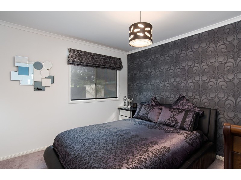 27 Yarra Valley Boulevard, Chirnside Park VIC 3116