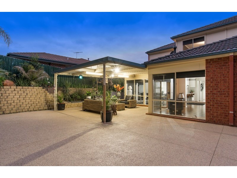 27 Yarra Valley Boulevard, Chirnside Park VIC 3116