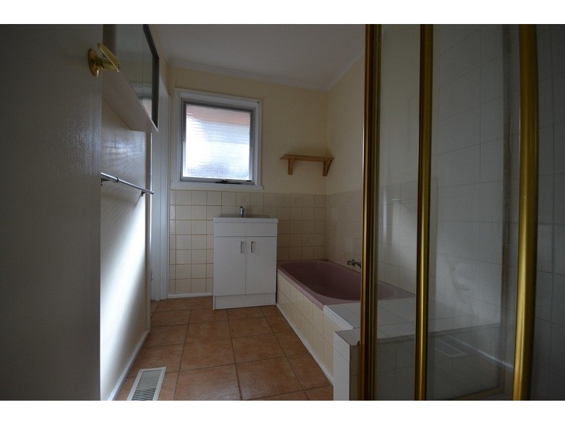 3 Andrew Street, Mooroolbark VIC 3138