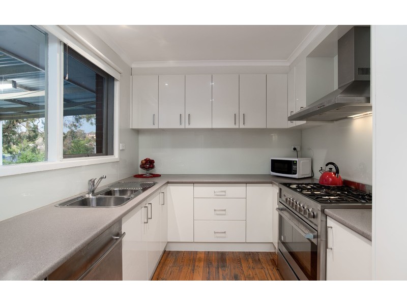 19 Corrong Crescent, Mooroolbark VIC 3138