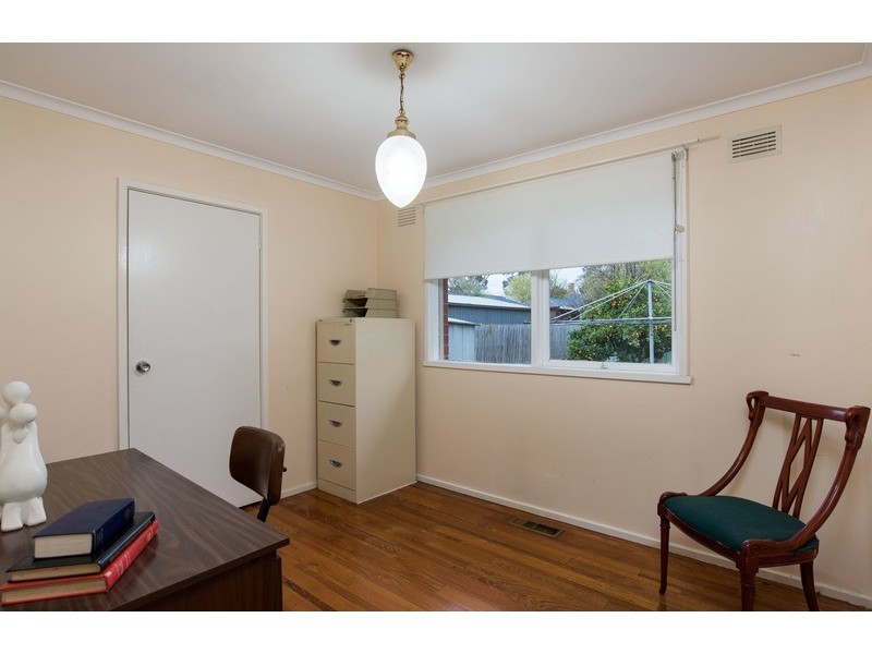 19 Corrong Crescent, Mooroolbark VIC 3138