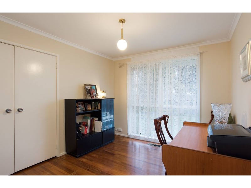 19 Corrong Crescent, Mooroolbark VIC 3138