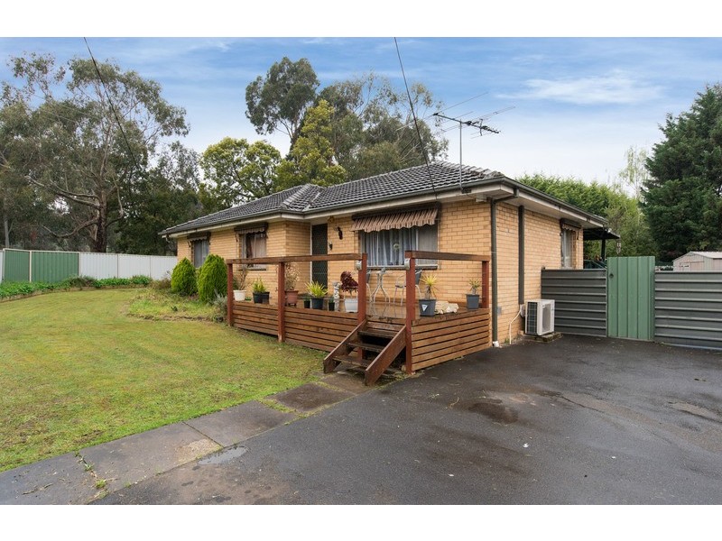 130 Carronvale Road, Mooroolbark VIC 3138