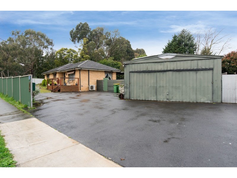 130 Carronvale Road, Mooroolbark VIC 3138