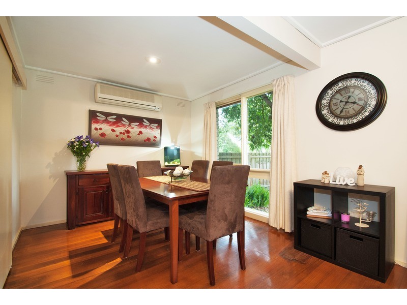 17 Tennyson Avenue, Kilsyth VIC 3137