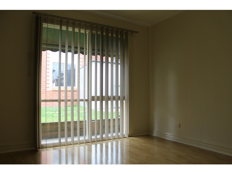 15 Collier Road, Kilsyth VIC 3137