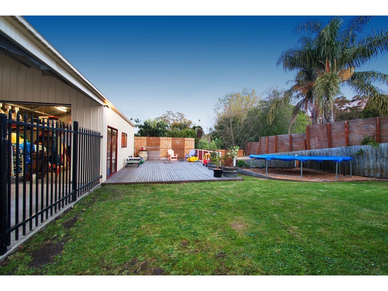 14 Club Point Drive, Chirnside Park VIC 3116
