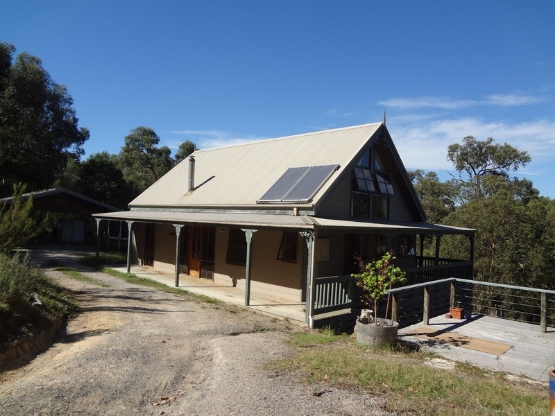 145a Jumping Creek Road, Wonga Park VIC 3115