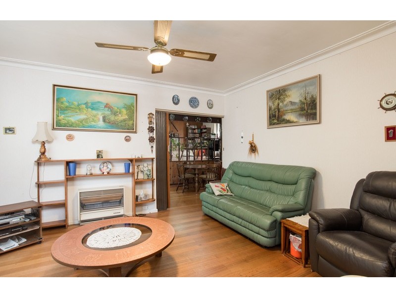 62 Mount View Parade, Croydon VIC 3136