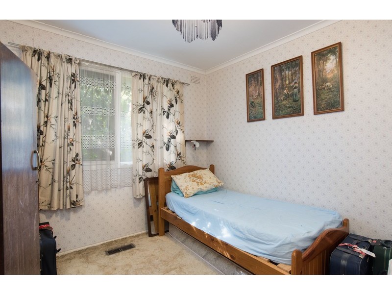 62 Mount View Parade, Croydon VIC 3136