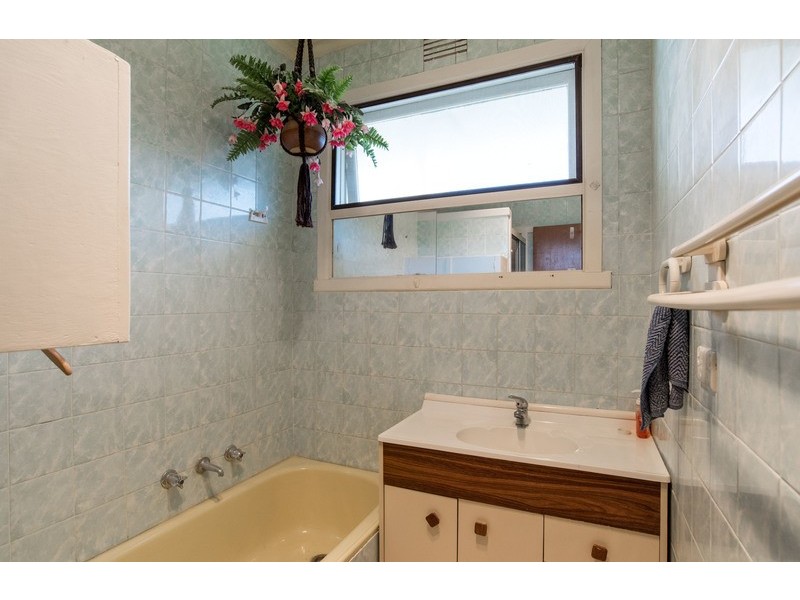 62 Mount View Parade, Croydon VIC 3136