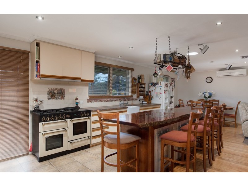 37 Valley Ho, Chirnside Park VIC 3116