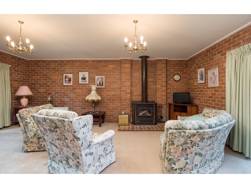 71 Old Melbourne Road, Chirnside Park VIC 3116