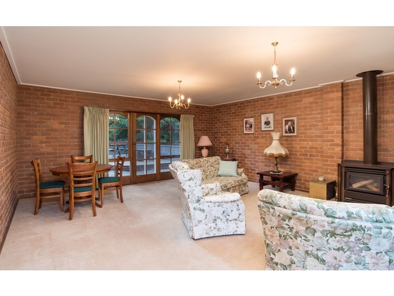 71 Old Melbourne Road, Chirnside Park VIC 3116