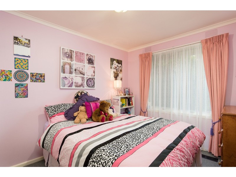 14 Royal Avenue, Mooroolbark VIC 3138