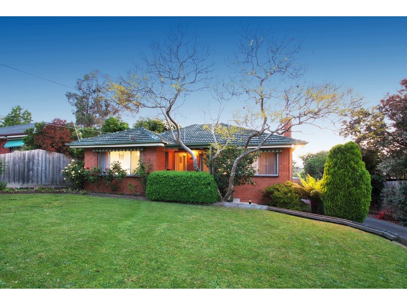 14 Royal Avenue, Mooroolbark VIC 3138