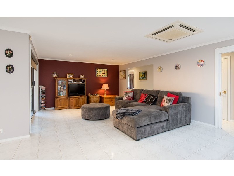 14 Harmony Close, Lilydale VIC 3140