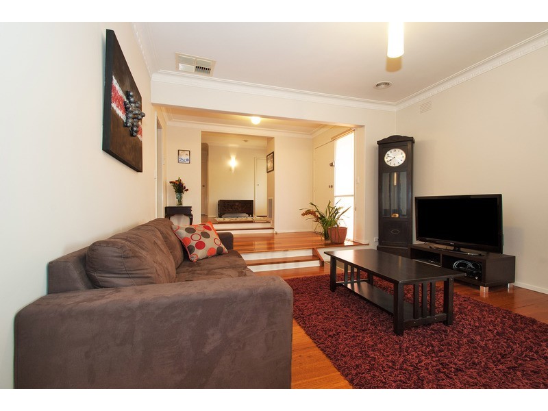 19 Delville Street, Mooroolbark VIC 3138
