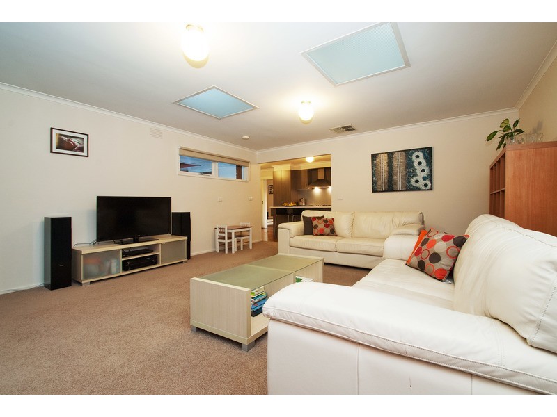 19 Delville Street, Mooroolbark VIC 3138