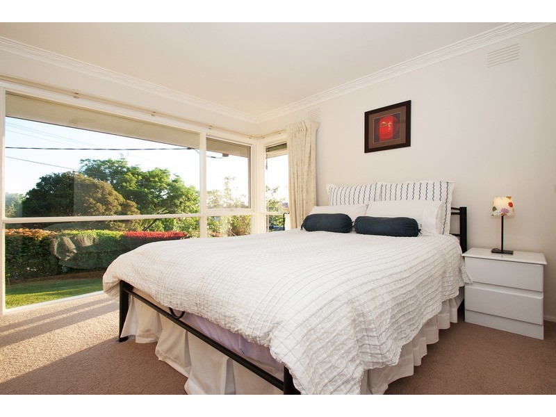 19 Delville Street, Mooroolbark VIC 3138