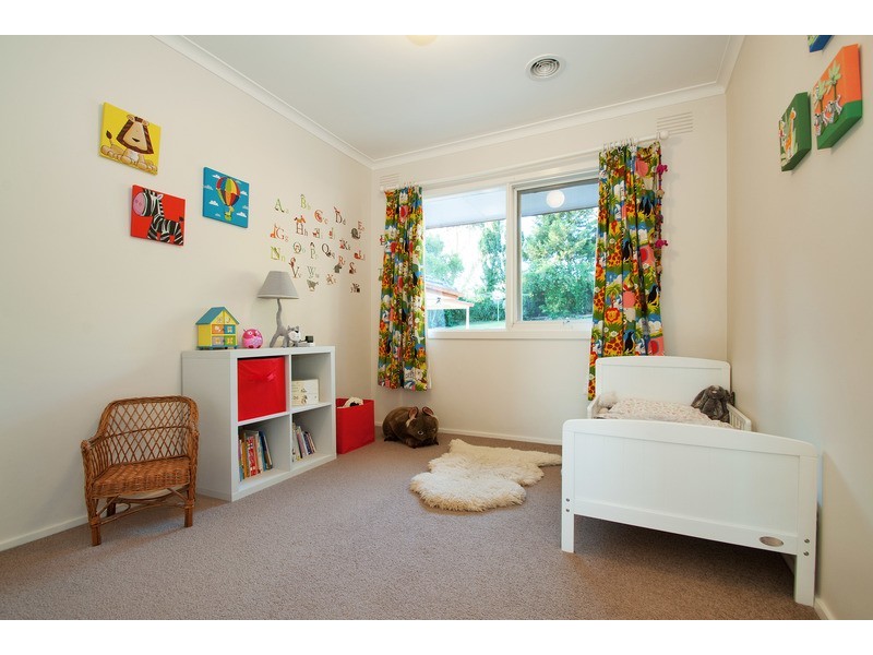 19 Delville Street, Mooroolbark VIC 3138