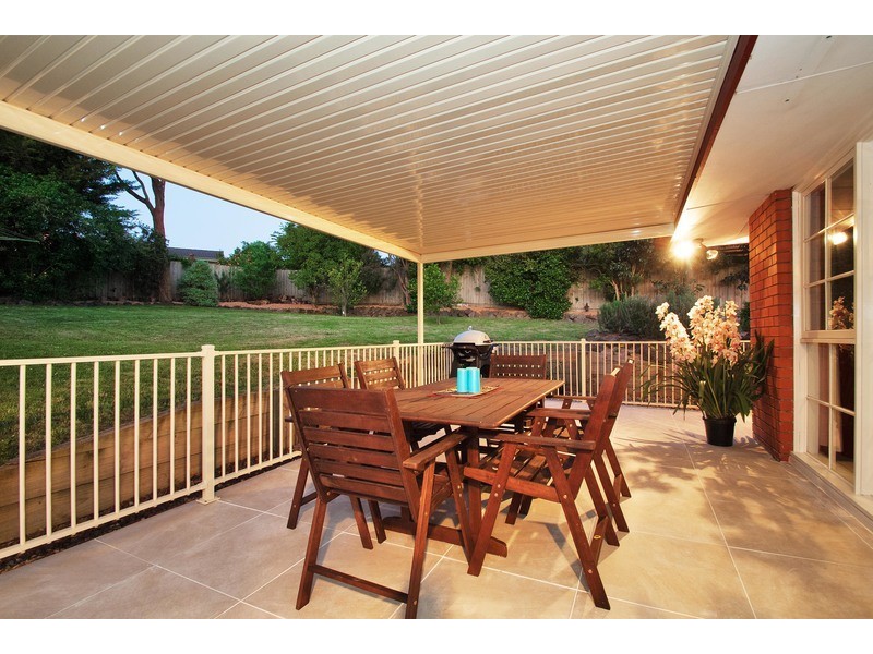 19 Delville Street, Mooroolbark VIC 3138