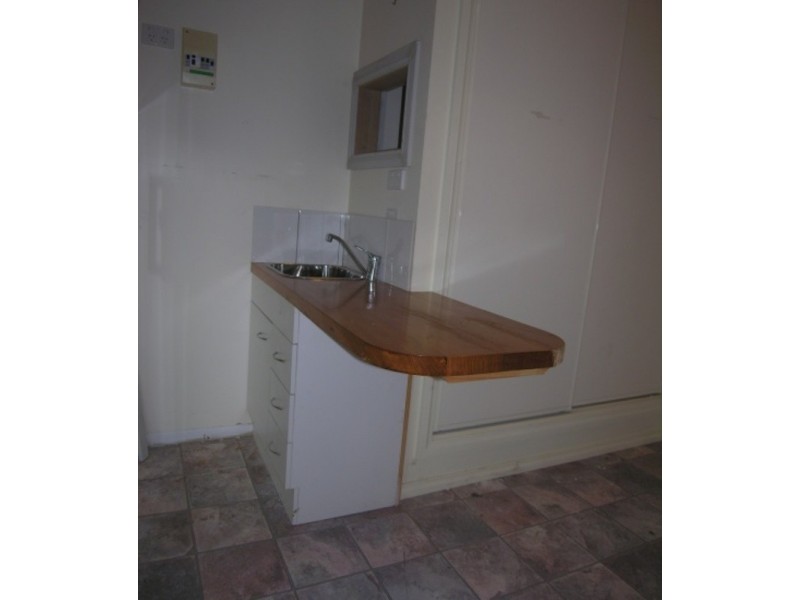 5B St James Avenue, Montrose VIC 3765