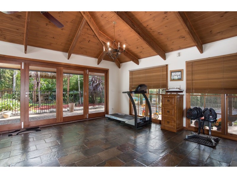 8 Lewis Road, Montrose VIC 3765