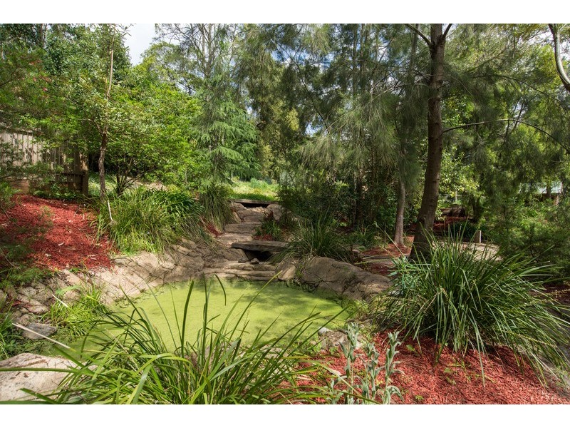 8 Lewis Road, Montrose VIC 3765