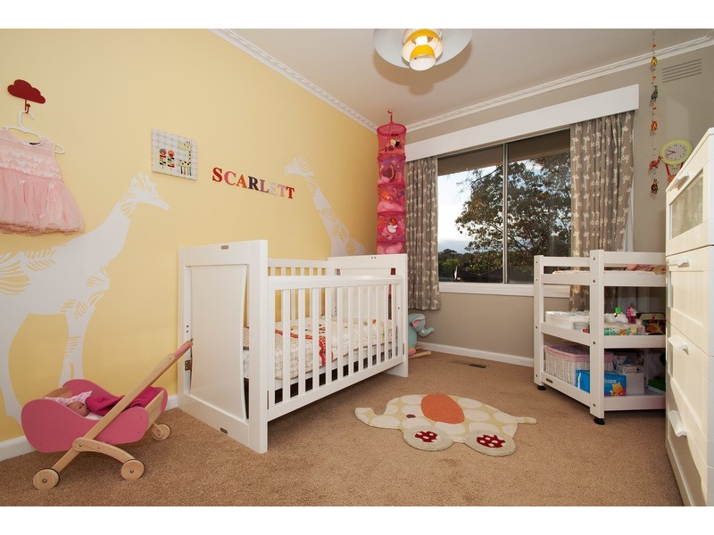 9 Roseman Road, Chirnside Park VIC 3116