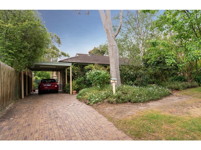9 Morrison Crescent, Kilsyth VIC 3137