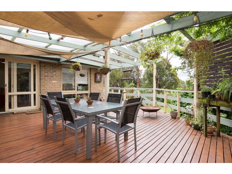 9 Morrison Crescent, Kilsyth VIC 3137