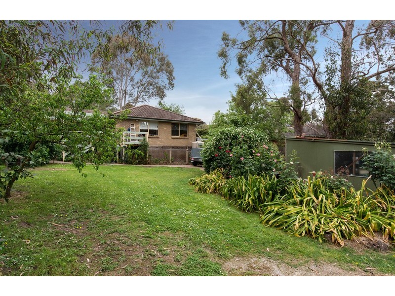 9 Morrison Crescent, Kilsyth VIC 3137