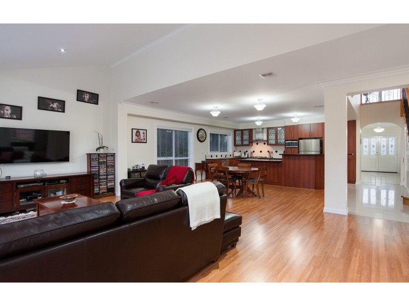 55 Larbert Road, Mooroolbark VIC 3138