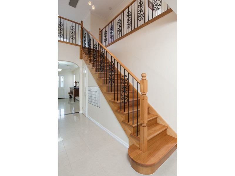 55 Larbert Road, Mooroolbark VIC 3138