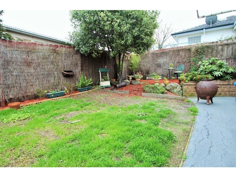 4 Oxley Court, Chirnside Park VIC 3116