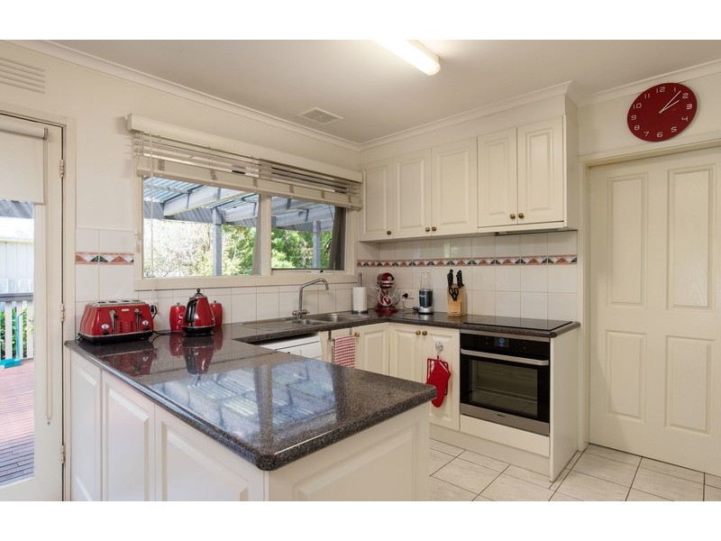 8 Warruga Court, Croydon VIC 3136
