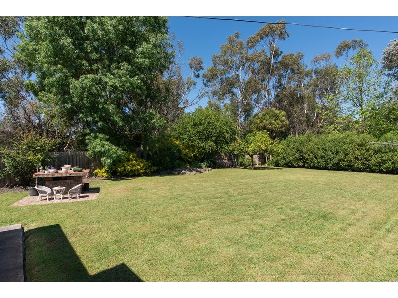 8 Warruga Court, Croydon VIC 3136