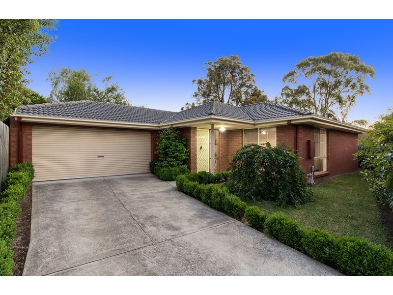 29a Summerhill Park Drive, Mooroolbark VIC 3138