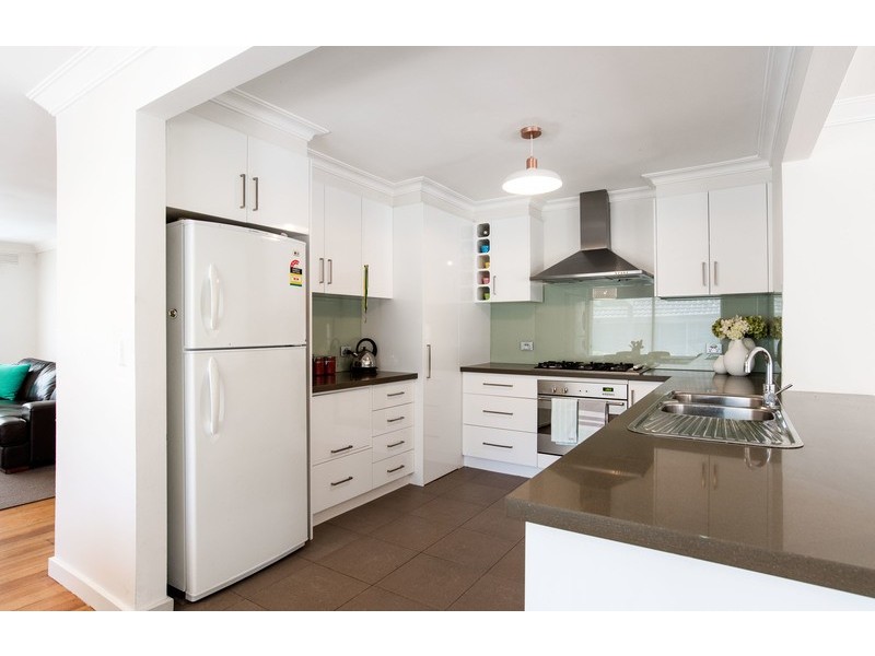 11 Bambra Street, Croydon VIC 3136